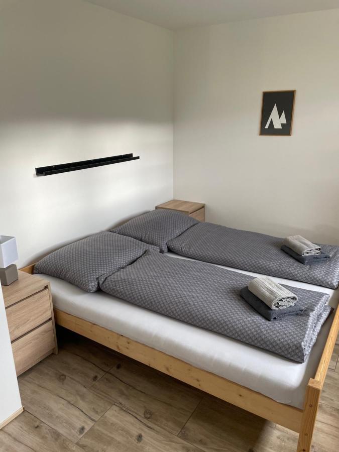 Ubytovani Spicacka Ap2 Zelezna Ruda Bagian luar foto
